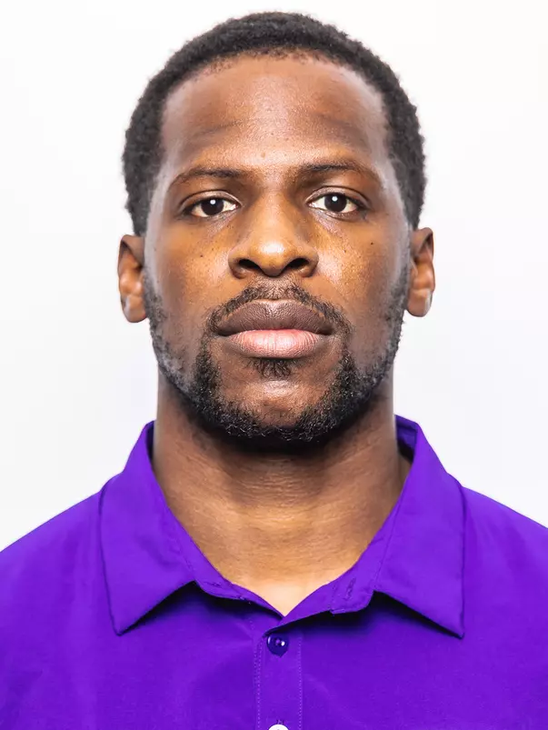 morris henry head shot 2025