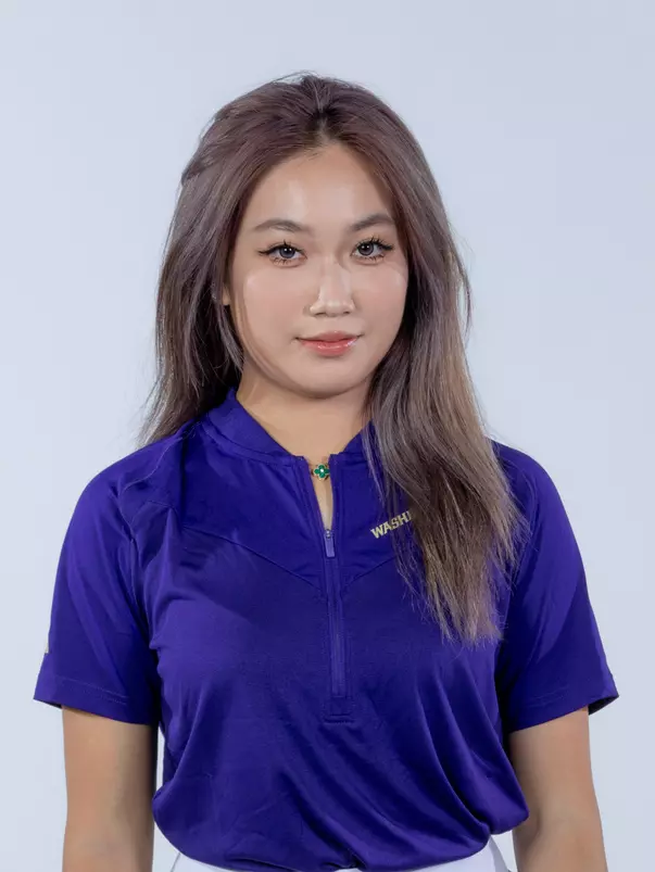 The 2025-26 University of Washington women’s golf team on September 4, 2025. (Photography by Scott Eklund/Red Box Pictures),