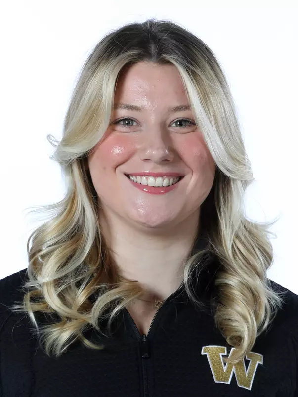 Leonie Troeger 2025-26