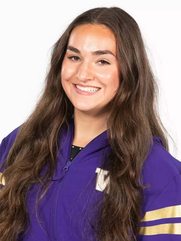 Lydia Rak Headshot