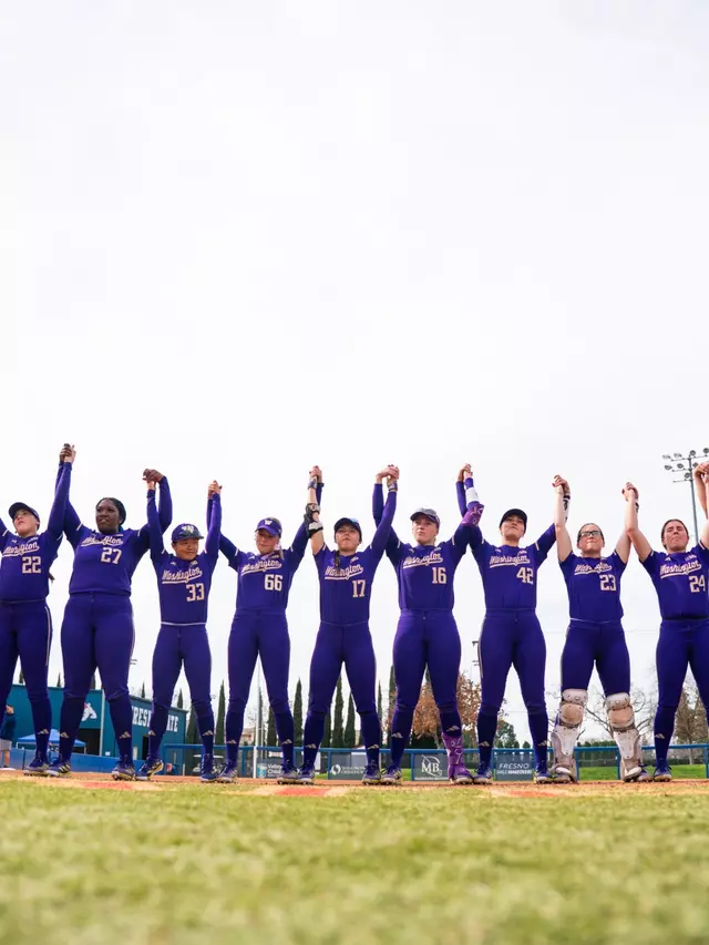 Washington softball at Fresno State game 3 (Feb. 14, 2026)