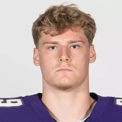 Charlie Crowell headshot