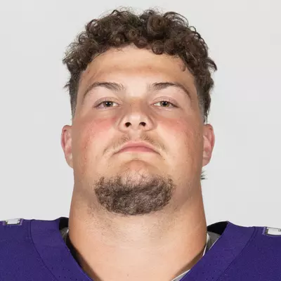 Derek Colman-Brusa headshot