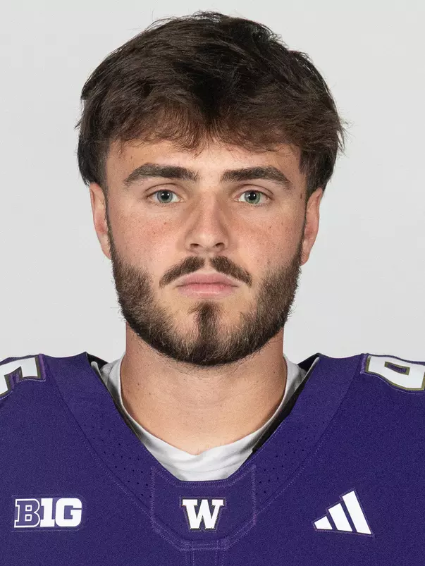 Tyler Robles Headshot