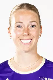 Lucy Newlin Headshot 2026