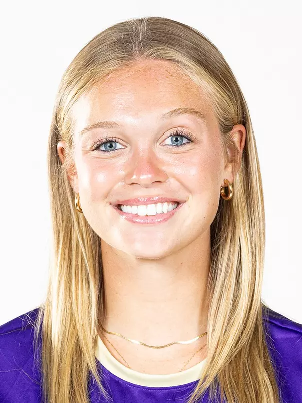 Mary Camp Newton Headshot 2026