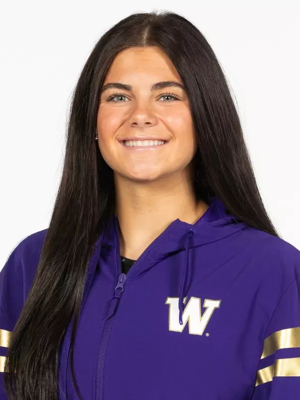 Haley Fichiera Headshot
