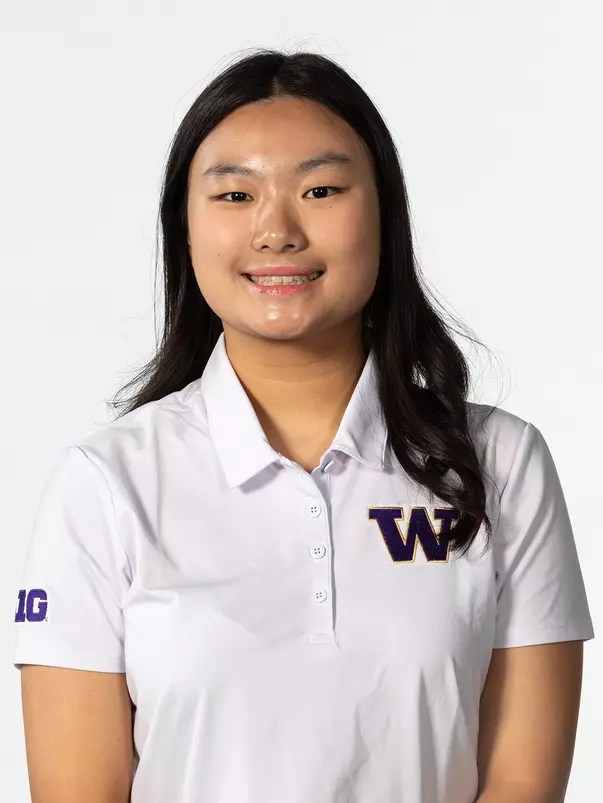 Ha Young Chang headshot