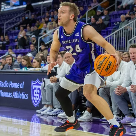 Jace Whiting at St. Thomas 2025