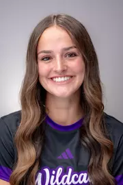 Amanda Headshot