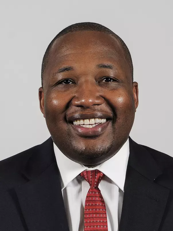 Talvis Franklin headshot