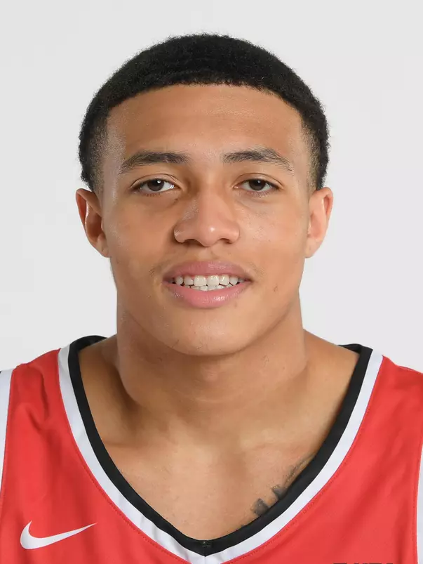 Eli Hughey New 2021 Headshot