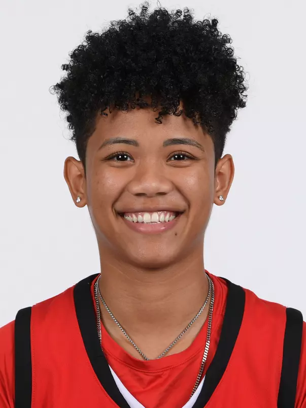Odeth Betancourt Headshot 2023