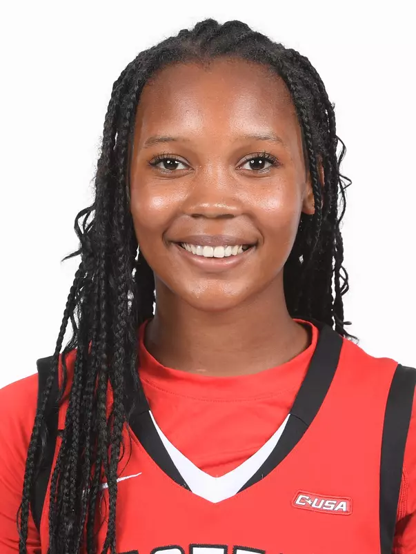 Acacia Hayes Head Shot 2023