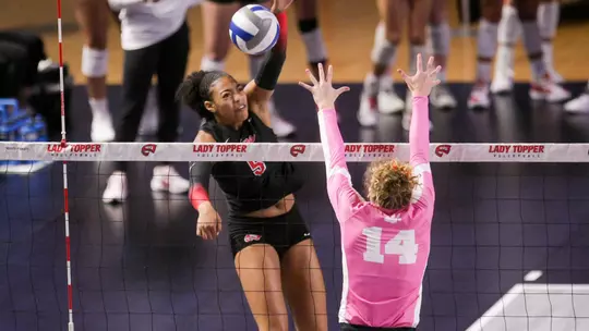 Hilltoppers Fall to UTEP on Friday