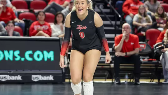 Wiegandt Named CUSA Spirit of Service Award Winner