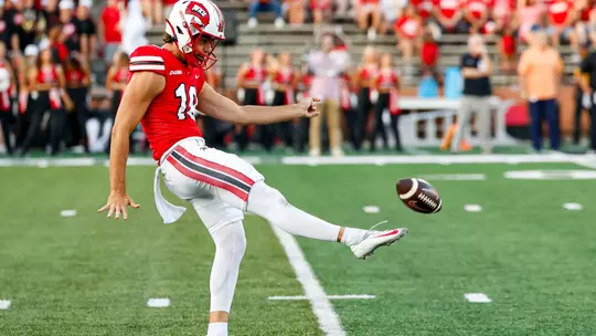 Maynard Named Consensus All-American