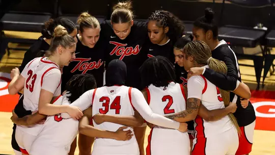 Shorthanded Lady Toppers Battled with Delaware