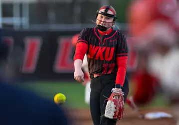 Pitcher Rylan Smith (17) | Photo by Steve Roberts