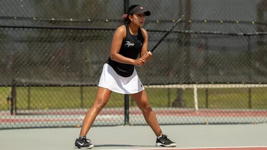 Lady Toppers Wrap Up Play In APSU Fall Tournament