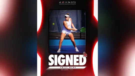 Lady Toppers Sign Emily Meng