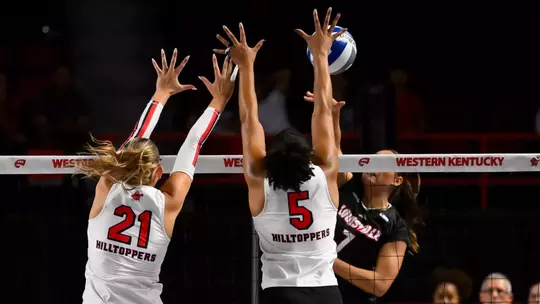 Hilltoppers Drop Wednesday Match to No. 3 Louisville