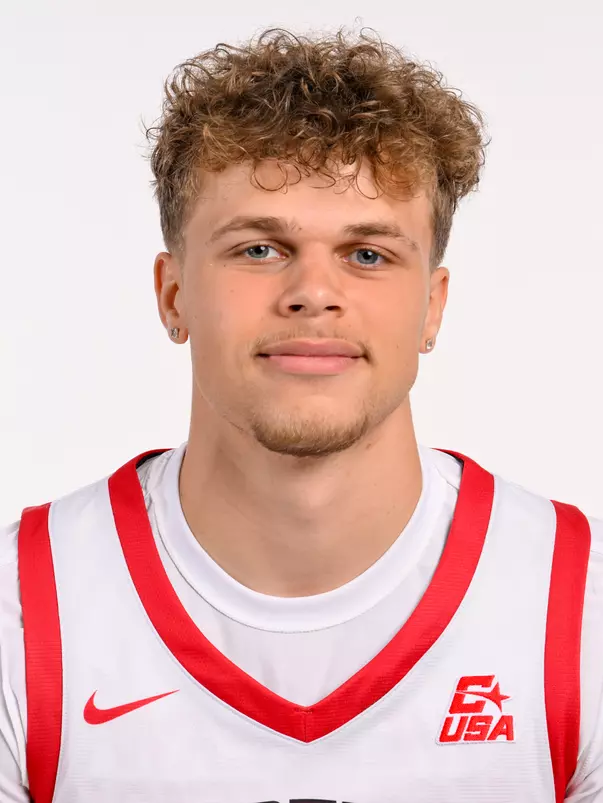 Noah Norgaard 26-27