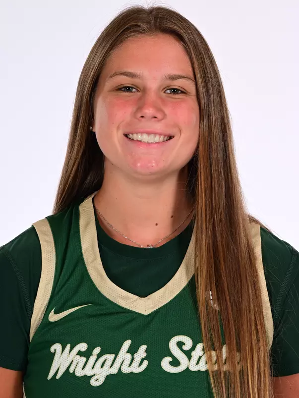 Sydney Williams Headshot 2026_27