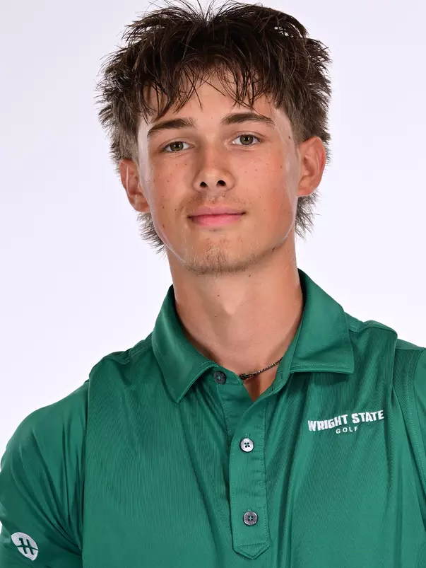Aiden Standifer Headshot 26_27