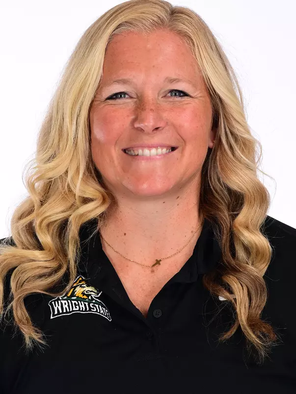 Kari Hoffman Headshot 2026