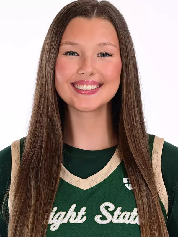 Allie Daniels Headshot 2026_27