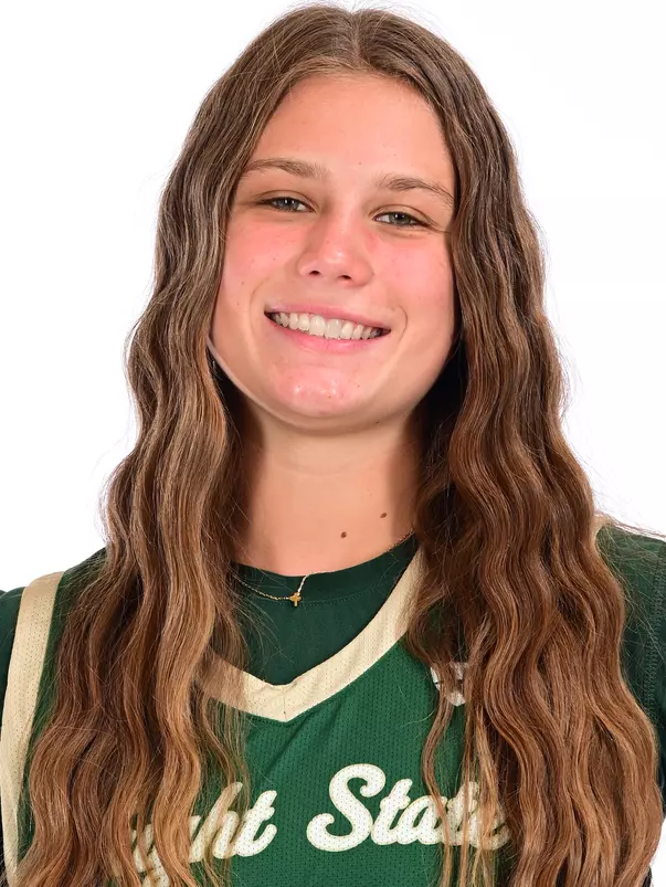 Sydney Williams Headshot 2026_27
