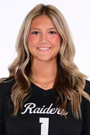 Ali Hayes Headshot 2026