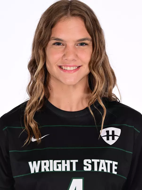 Eva Snyder Headshot 2026