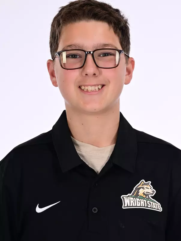 Shane Mueller Headshot 26_27