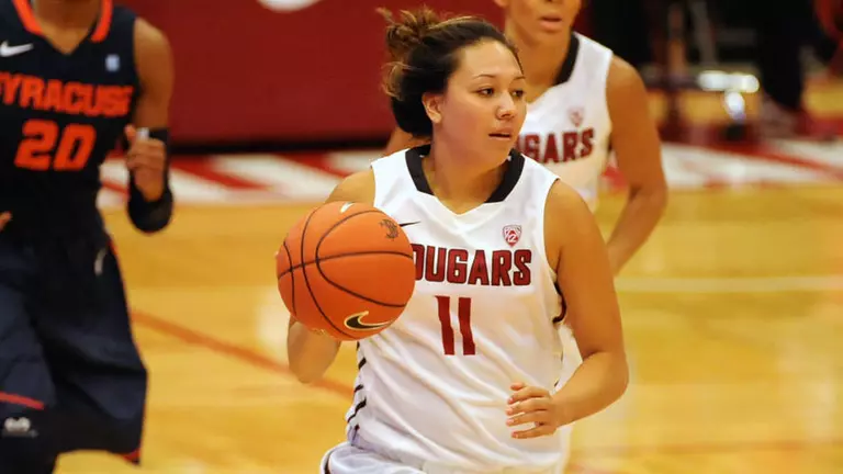 Cougars Fall To Syracuse In Final Minute Of Opener, 69-65