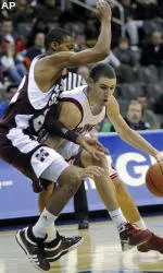 WSU Cruises to 63-52 Win Against Mississippi State