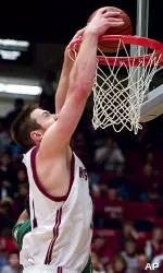 Cougars Rout Hornets, 76-55