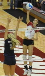 Volleyball Battles No. 11 Southern California