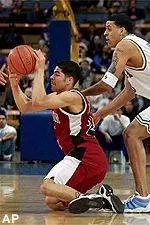 Men's Basketball Unable To End Road Woes Against UCLA