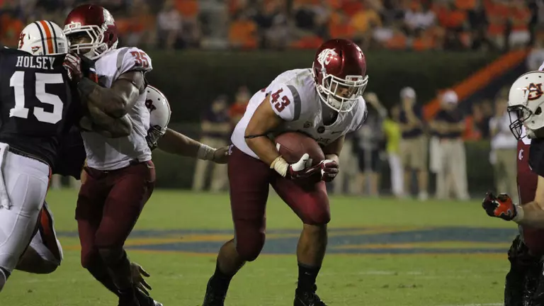 Cougars Fall at Auburn in Opener, 31-24