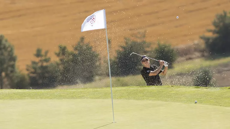 Men?s Golf Opens Season with High Finish