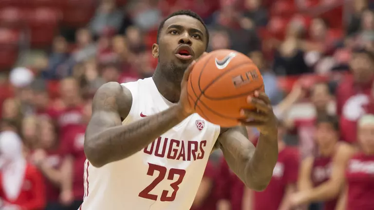 Shelton Scores Career-High 24 Points as WSU Falls