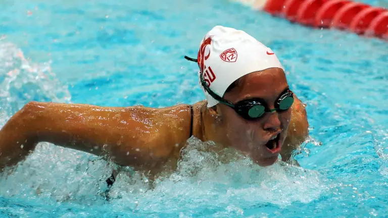 Cougars Win on Senior Day