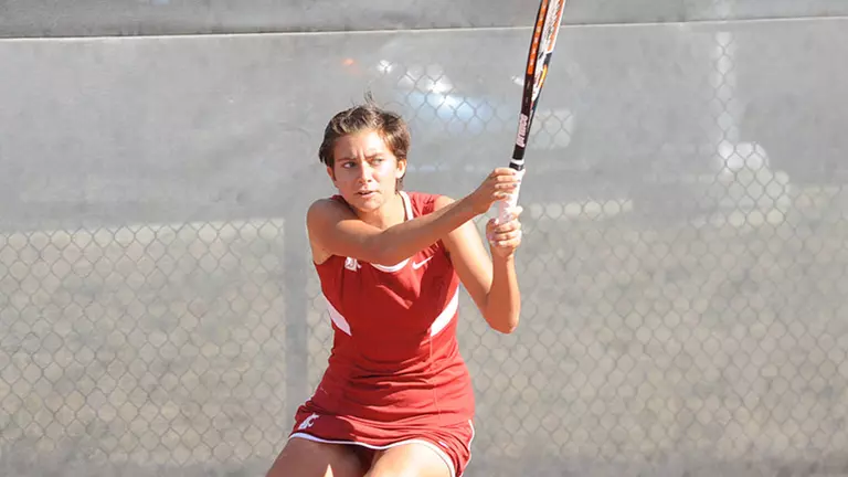 Luzina Falls in Second Round at All-American