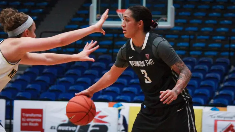 Women?s Basketball Falls to Michigan in San Juan
