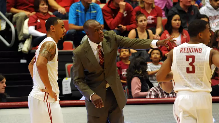 Hawkinson?s Big Game Lifts WSU in Exhibition Win