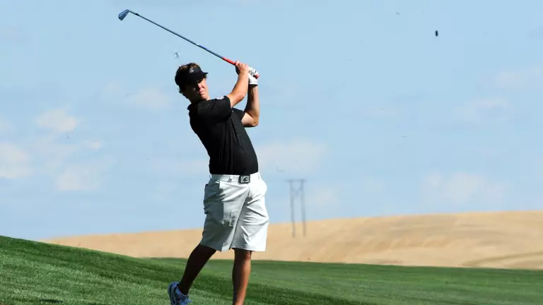 Snyder Ends Career on High Note with Low Score