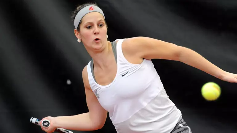 Comeback Falls Short Against No. 44 Utah