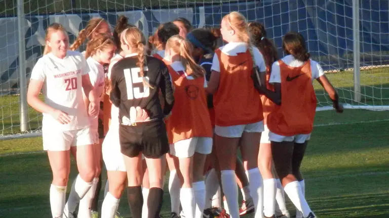 Cougars Knock Off Bulldogs In Overtime